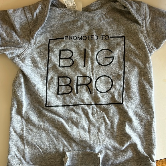 Promoted to Big Brother onsie - Picture 2 of 4